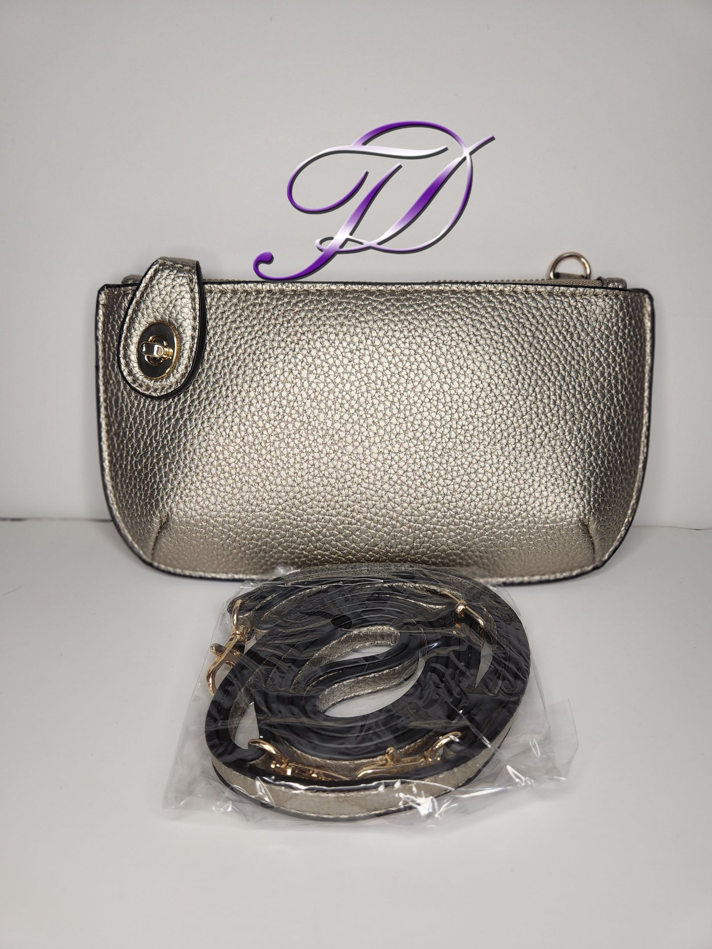 Effortless Elegance Crossbody/Wristlet